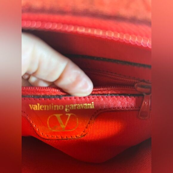 Valentino Garavani Vintage Red Crossbody Bag-excellent vintage condition - Picture 3 of 16